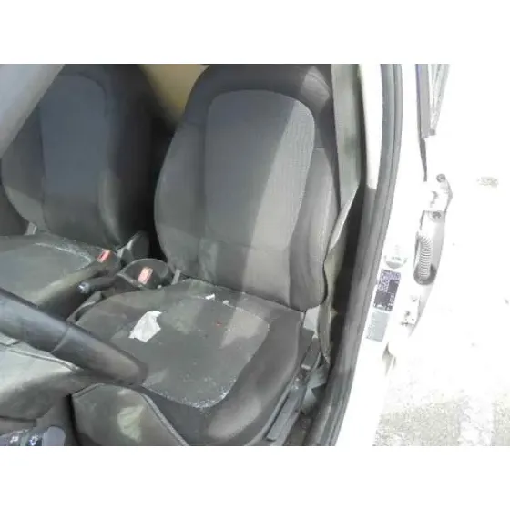 HYUNDAI I20 '2015 GO! BRASIL BLANCO