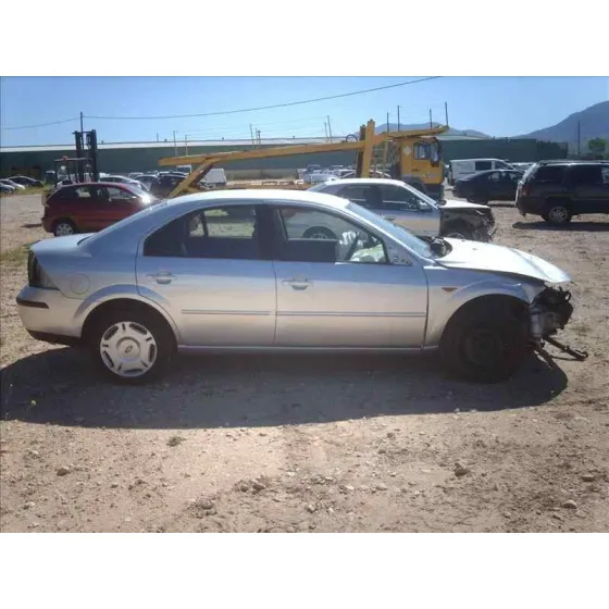 FORD MONDEO BERLINA (GE) '2000 2.0 16V DI TD CAT GRIS