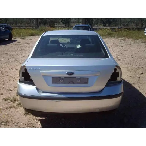 FORD MONDEO BERLINA (GE) '2000 2.0 16V DI TD CAT GRIS