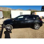 Toyota AURIS (_E18_) 2012