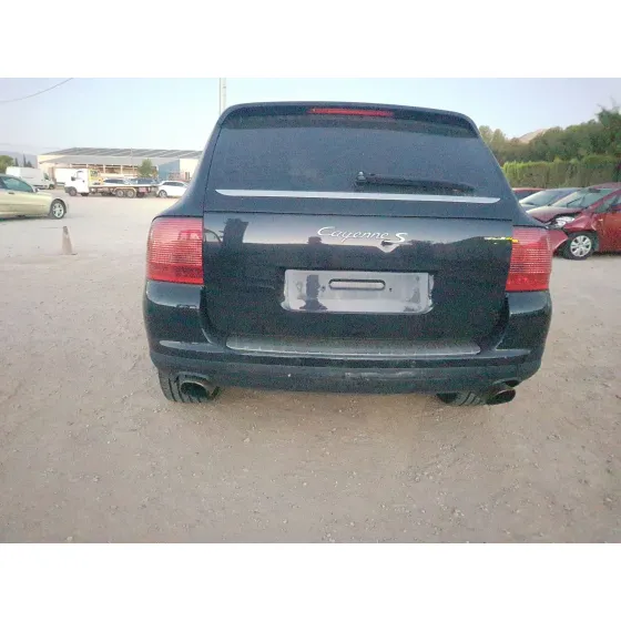 Porsche CAYENNE (9PA) 2002