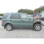 MERCEDES CLASE M (W163) '2002 270 CDI (163.113) VERDE