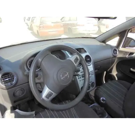 OPEL CORSA D '2009 CATCH ME BLANCO