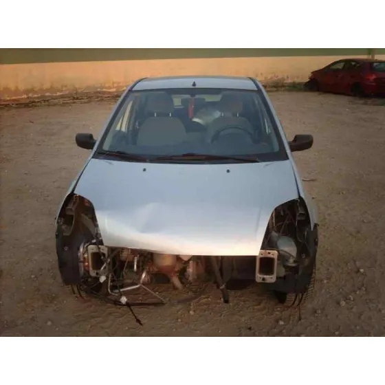 FORD FIESTA (CBK) '2003 GHIA GRIS