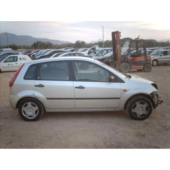 FORD FIESTA (CBK) '2003 GHIA GRIS