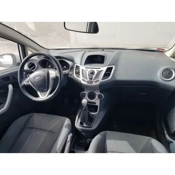 FORD FIESTA (CB1) '2011 TREND BLANCO