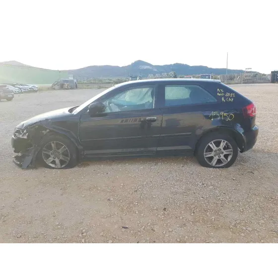 AUDI A3 (8P) '2011 ATTRATION NEGRO