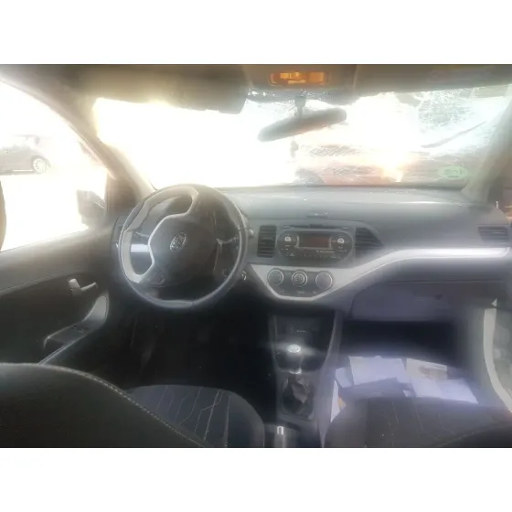 KIA PICANTO '2014 DRIVE BLANCO