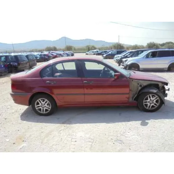 BMW SERIE 3 BERLINA (E46) '2001 320D GRANATE