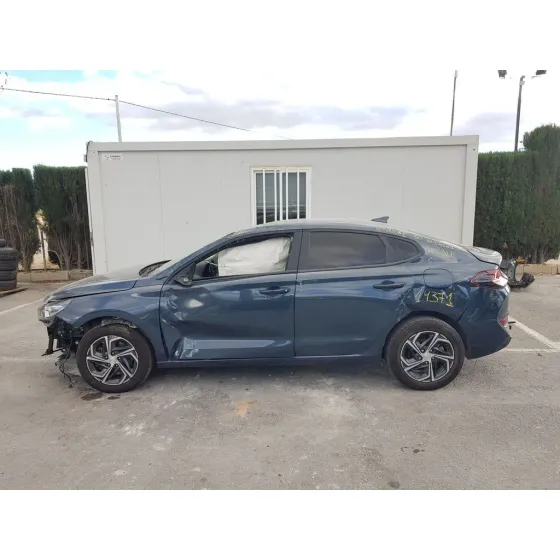 HYUNDAI I30 FASTBACK '2021 KLASS VERDE