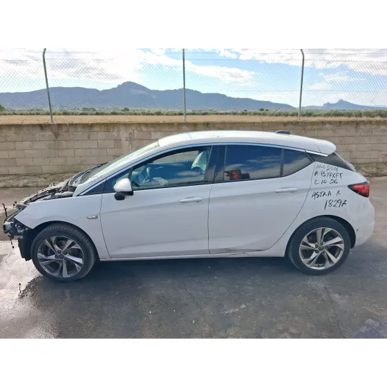 Opel ASTRA K (B16) 2015