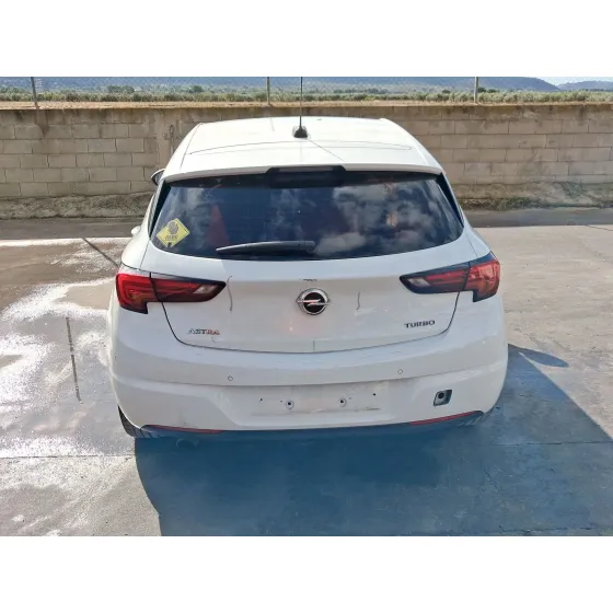 Opel ASTRA K (B16) 2015