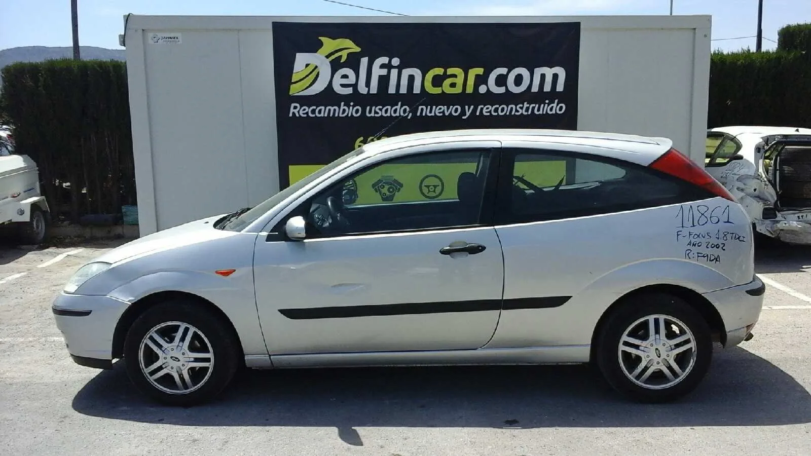 FORD FOCUS BERLINA (CAK) '2002 TREND GRIS PLATA
