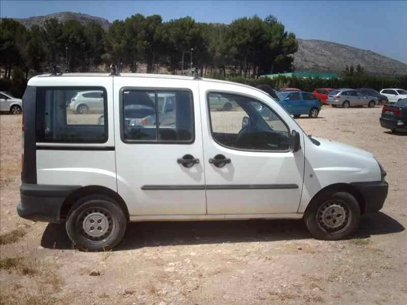 FIAT DOBLO (119) FIAT DOBLO (119) '2004 1.9 JTD FAMILY BLANCO 2004