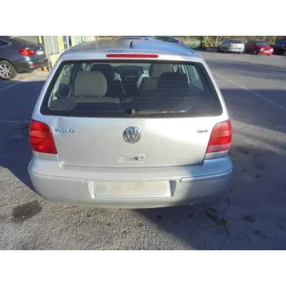 VOLKSWAGEN POLO BERLINA (6N2) '2000 CONCEPTLINE GRIS