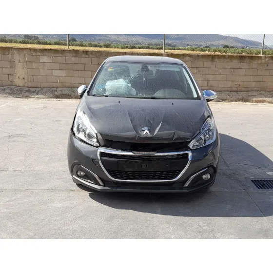Peugeot 208 I (CA_, CC_) 2013