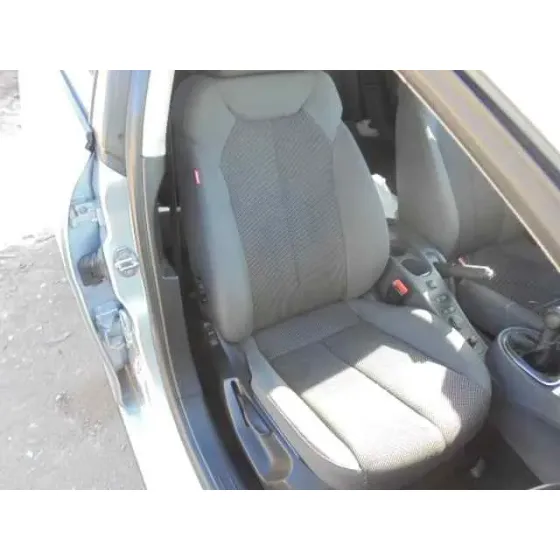 SEAT LEON (1P1) '2008 REFERENCE GRIS
