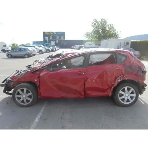 SEAT LEON (1P1) '2005 REFERENCE ROJO