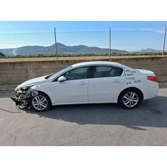 Peugeot 508 I (8D_) 2010