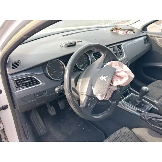 Peugeot 508 I (8D_) 2010