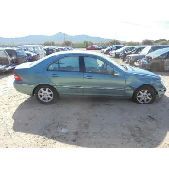 MERCEDES CLASE C (W203) BERLINA '2002 200 COMPRESSOR (203.045) AZULINA