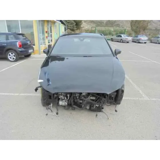 AUDI A3 SPORTBACK (8VA) '2013 AMBIENTE NEGRO