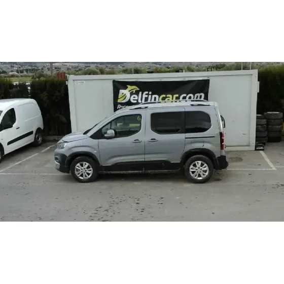 PEUGEOT RIFTER '2019 ACTIVE BLUEHDI 130 S&S EAT8 STANDAR GRIS PLATA