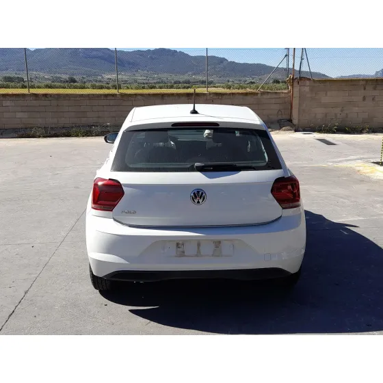 Volkswagen POLO VI (AW1, BZ1, AE1) 2017