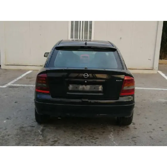 OPEL ASTRA G BERLINA '2002 SPORTIVE NEGRO