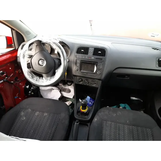Volkswagen POLO V (6R1, 6C1) 2014