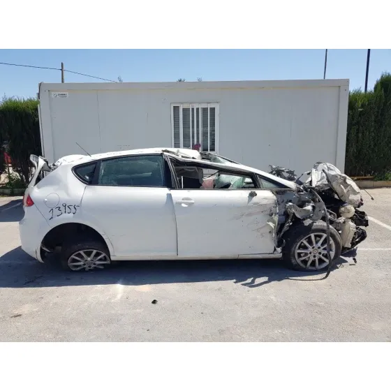SEAT LEON (1P1) '2010 REFERENCE BLANCO