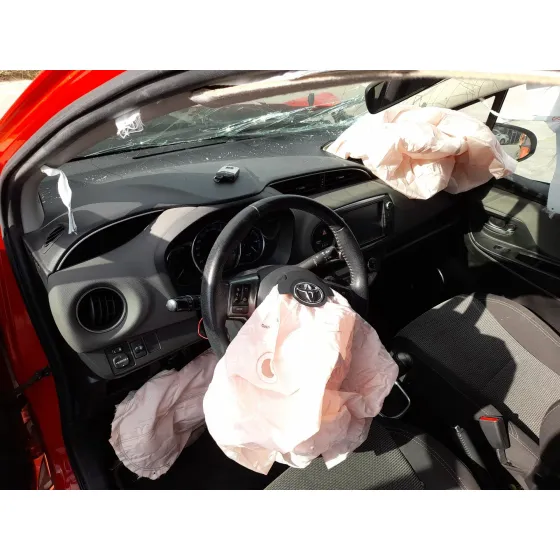 Toyota YARIS (_P13_) 2017