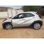 TOYOTA AYGO X '2024 PLAY GRIS