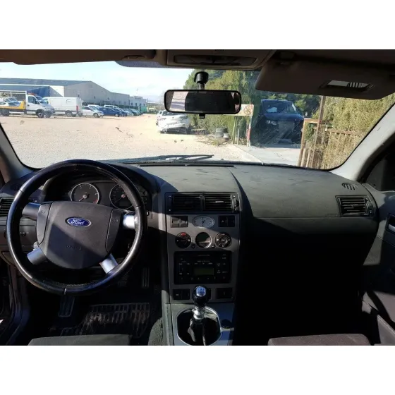 FORD MONDEO BERLINA (GE) '2003 AMBIENTE AZUL