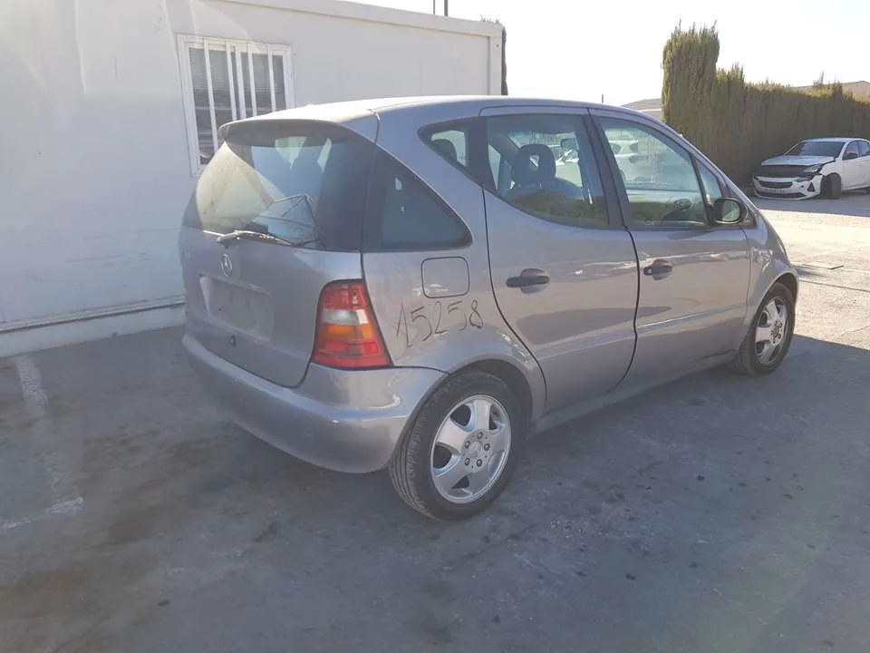 MERCEDES CLASE A (W168) '2000 160 (168.033) GRIS