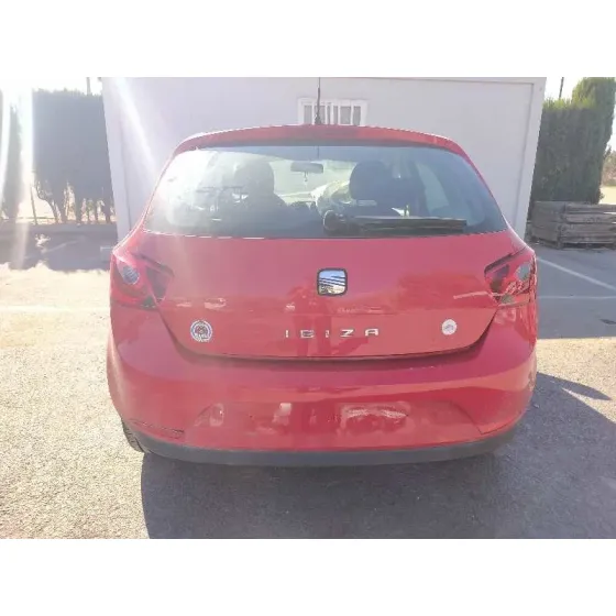 SEAT IBIZA (6J5) '2012 REFERENCE ROJO