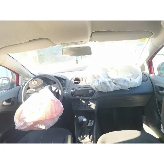 SEAT IBIZA (6J5) '2012 REFERENCE ROJO
