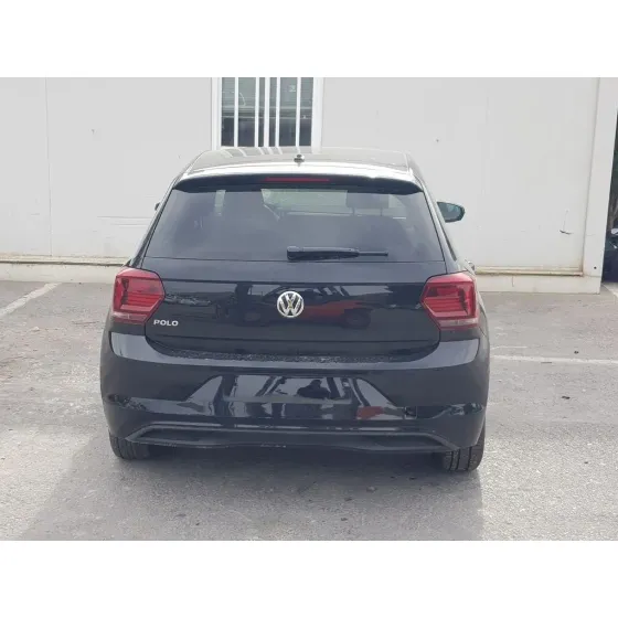 VOLKSWAGEN POLO '2018 ADVANCE NEGRO