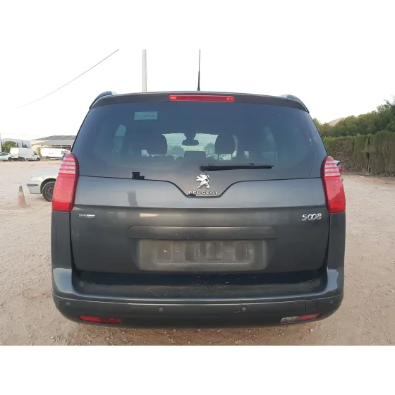 Peugeot 5008 (0U_, 0E_) 2015