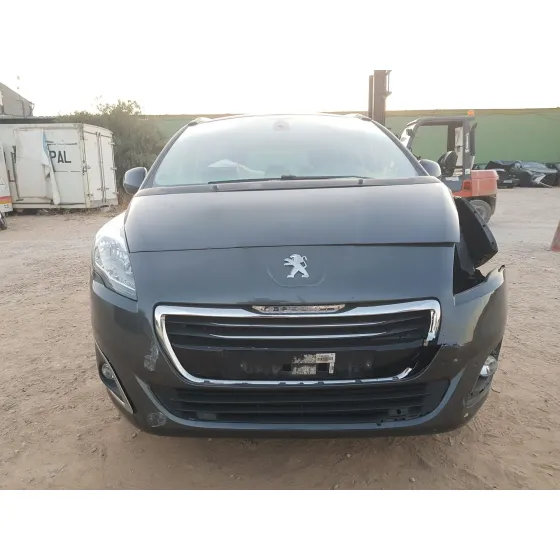 Peugeot 5008 (0U_, 0E_) 2015