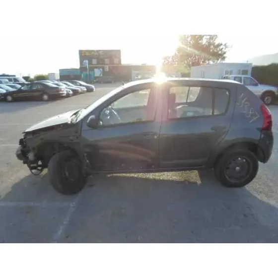 DACIA SANDERO '2009 AMBIANCE GIS OSCURO