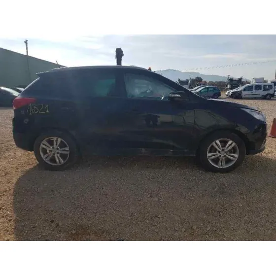 HYUNDAI IX35 '2013 SLE 2WD NEGRO