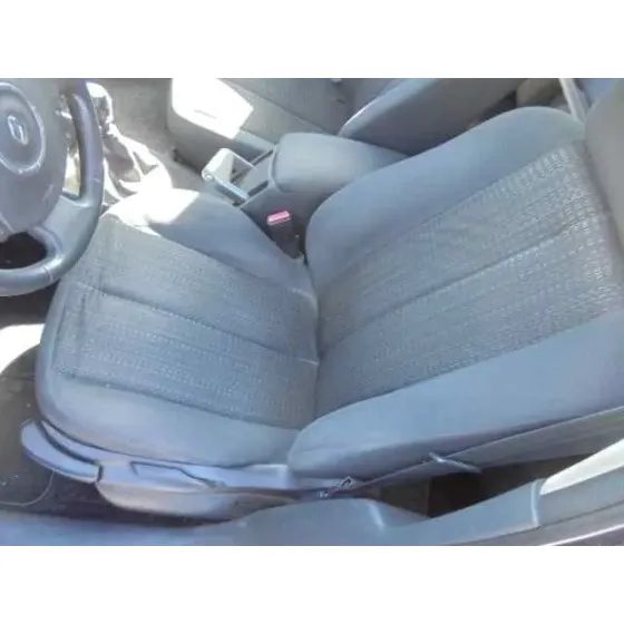 RENAULT MEGANE II BERLINA 5P '2007 AUTHENTIQUE NEGRO