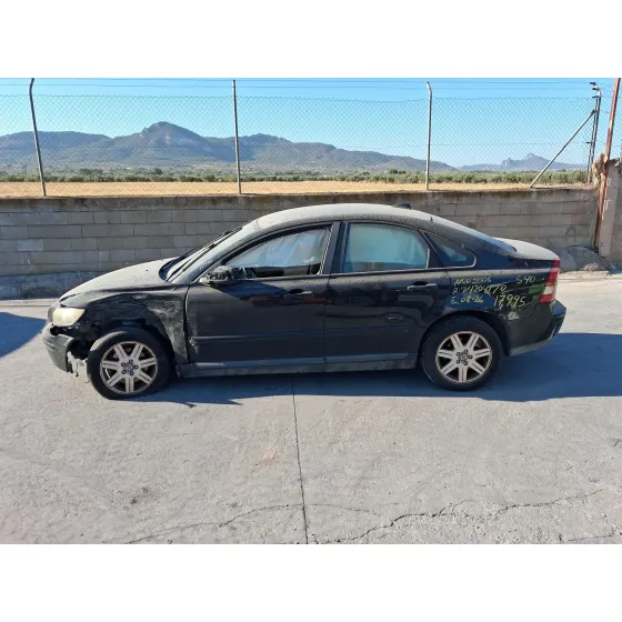 Volvo S40 II (544) 2004