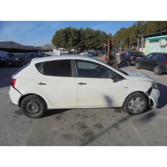 SEAT IBIZA (6J5) '2011 REFERENCE BLANCO