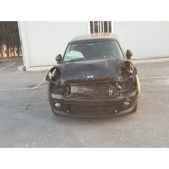 MINI MINI (R56) '2010 ONE NEGRO