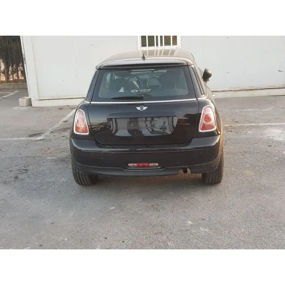 MINI MINI (R56) '2010 ONE NEGRO