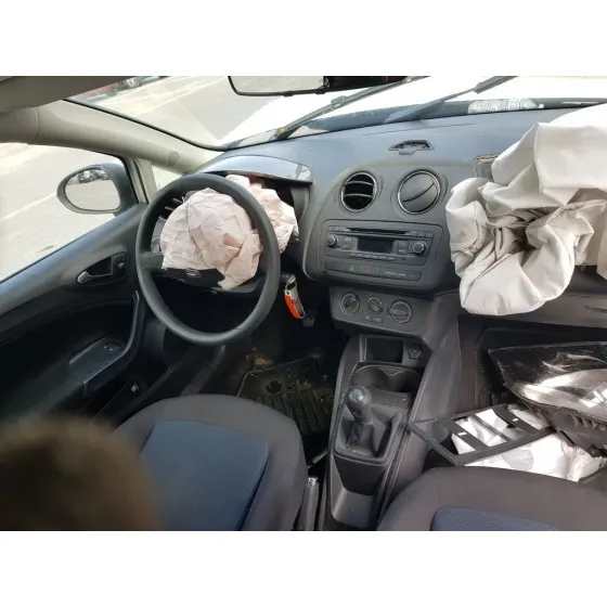 SEAT IBIZA (6J5) '2014 REFERENCE BLANCO