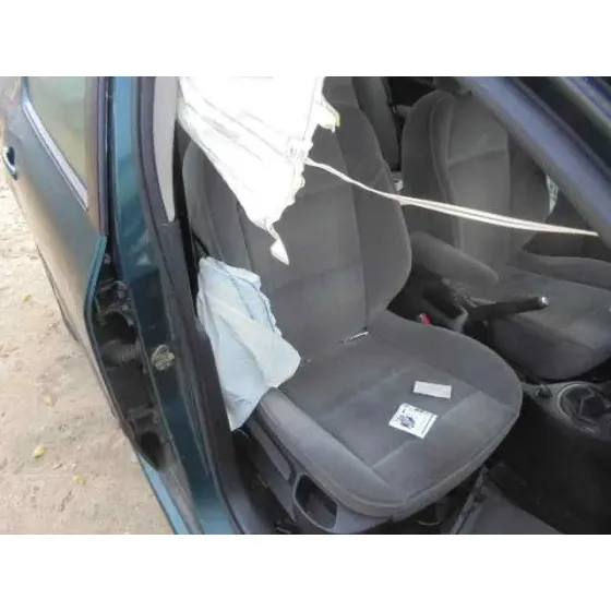PEUGEOT 307 (S1) '2001 XT VERDE