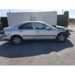 VOLVO S60 BERLINA '2003 2.4 (103KW) GRIS CLARO